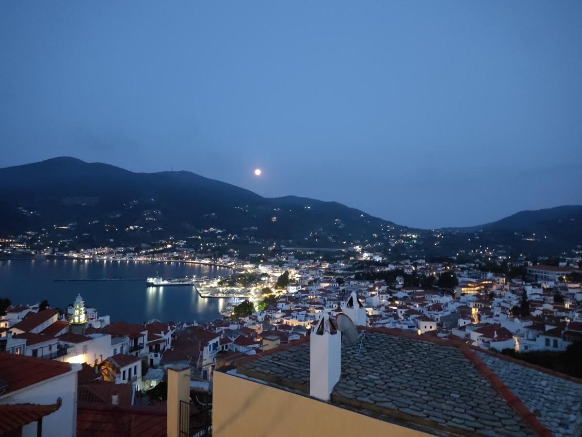 The Botanist Guesthouse Skopelos Town Bagian luar foto