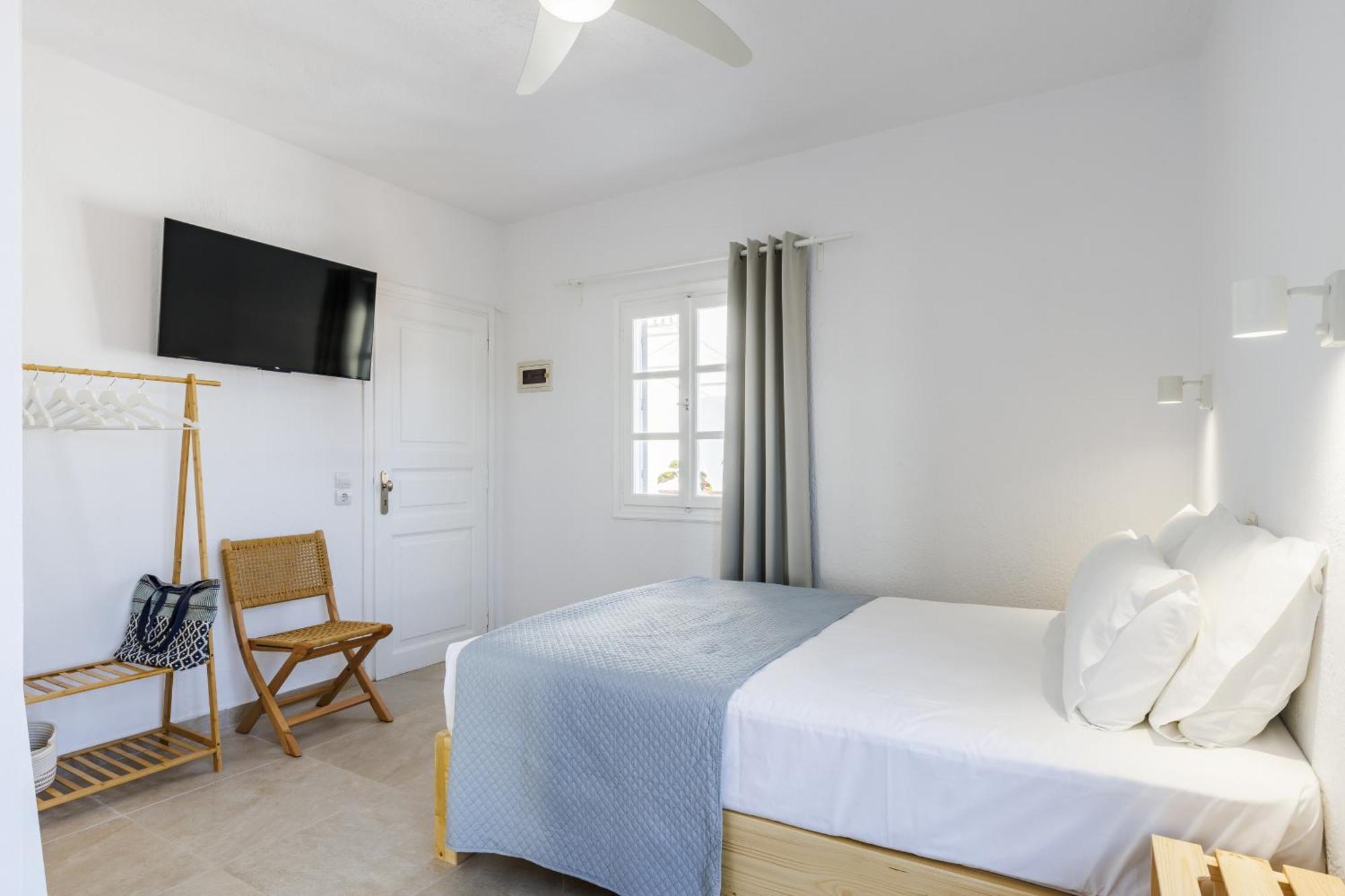 The Botanist Guesthouse Skopelos Town Bagian luar foto