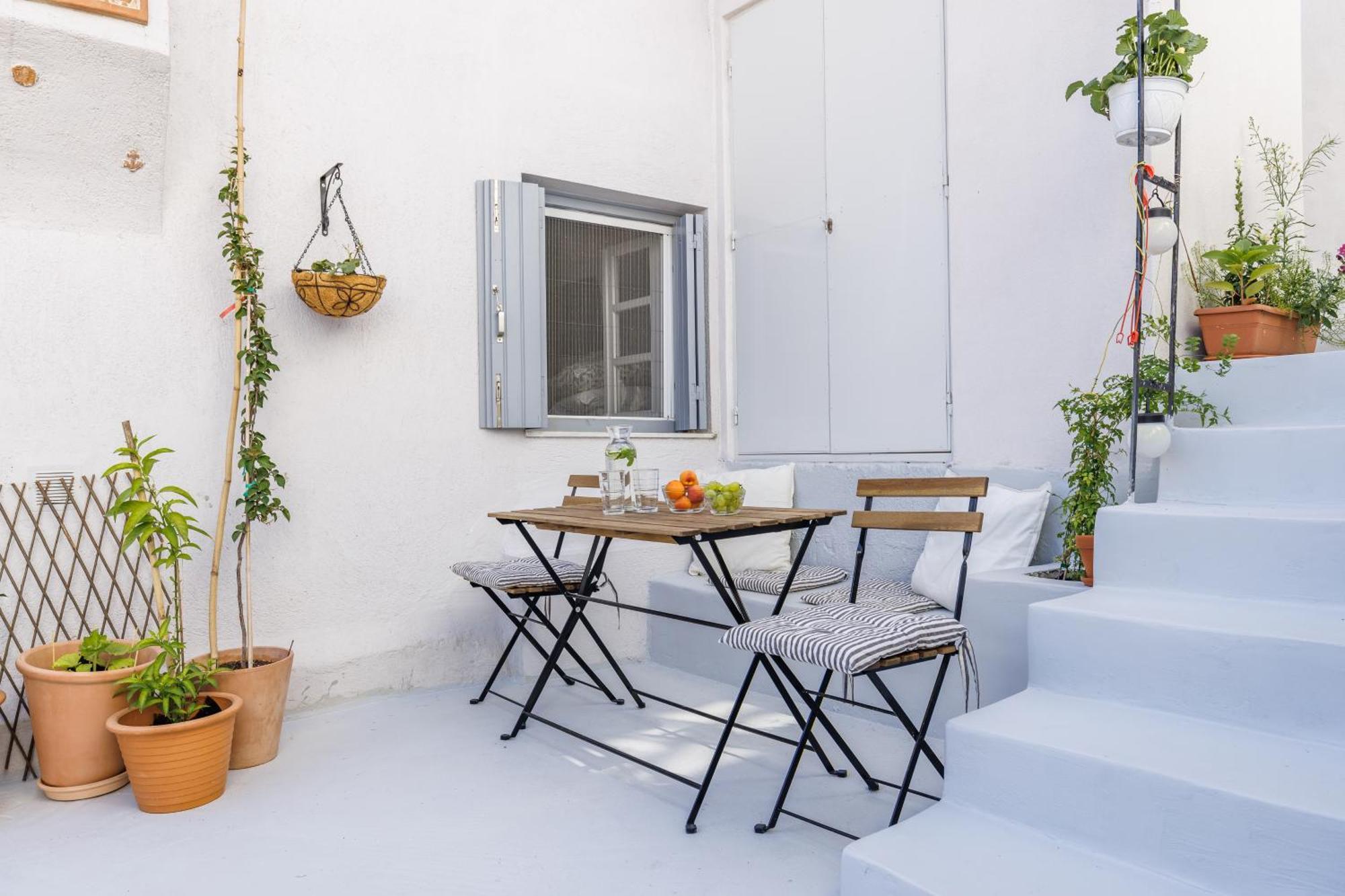 The Botanist Guesthouse Skopelos Town Bagian luar foto